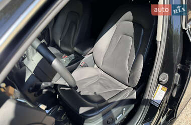 Седан Audi A4 2014 в 