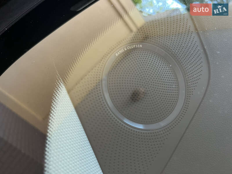 Седан Audi A4 2013 в Черновцах