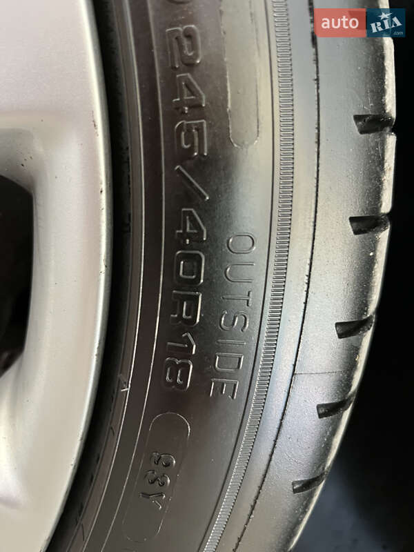 Седан Audi A4 2013 в Черновцах