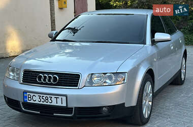Седан Audi A4 2004 в 