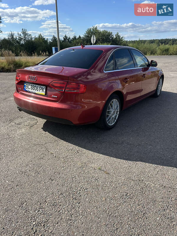 Седан Audi A4 2008 в Жовкві