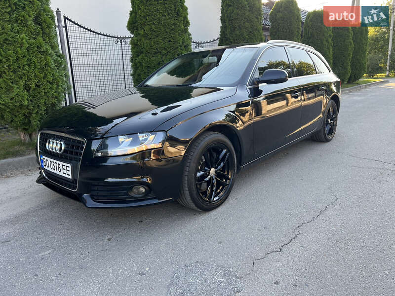 Универсал Audi A4 2011 в Львове