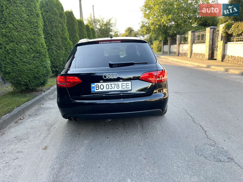 Универсал Audi A4 2011 в Львове