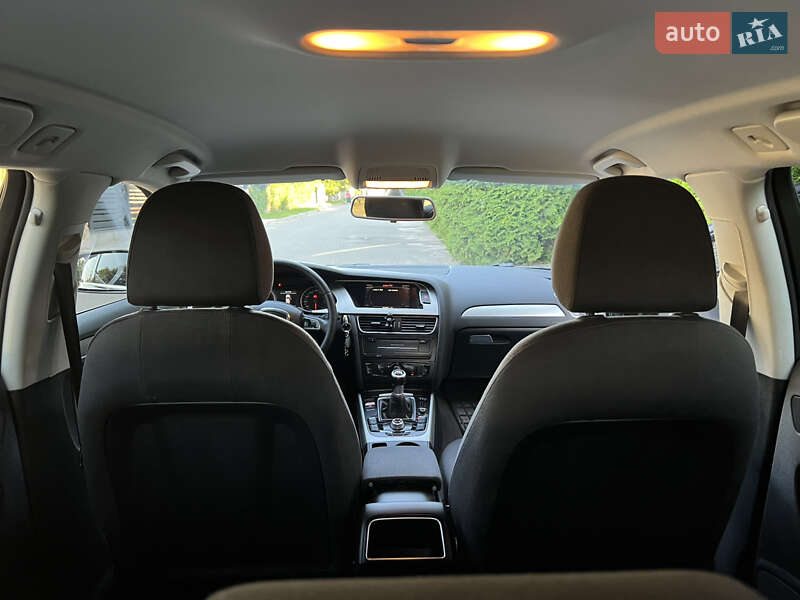 Универсал Audi A4 2011 в Львове