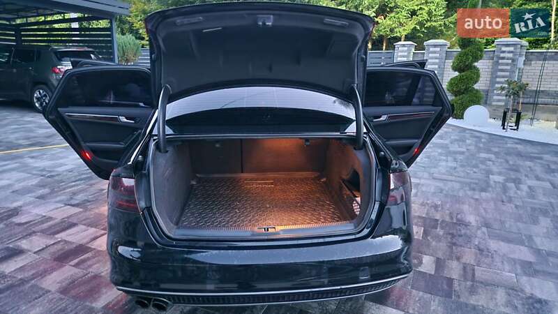 Седан Audi A4 2014 в Буковеле фото 16 Седан Audi A4 2014 в Буковеле