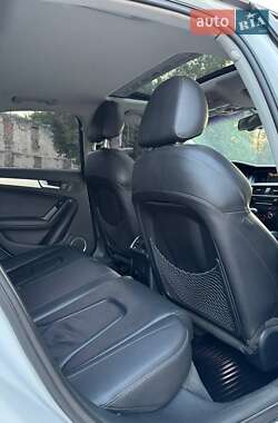Седан Audi A4 2013 в 