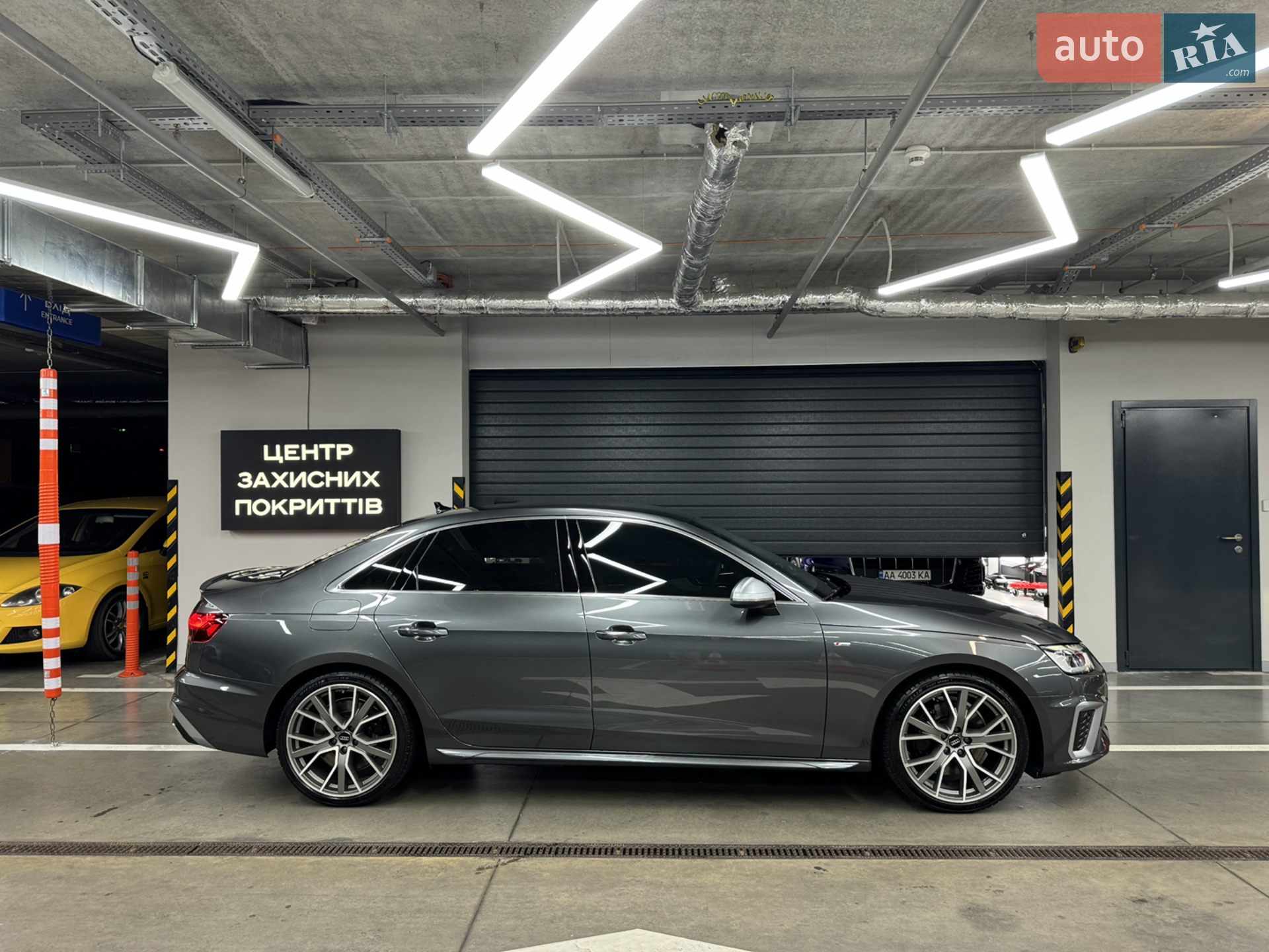 2023 Audi A4 - фото 1