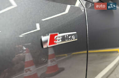 Седан Audi A4 2023 в Киеве