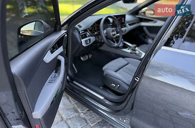 Седан Audi A4 2023 в Киеве
