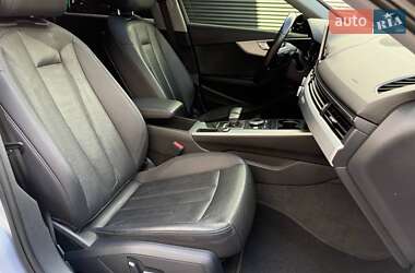 Седан Audi A4 2015 в 