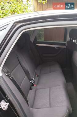 Седан Audi A4 2006 в 