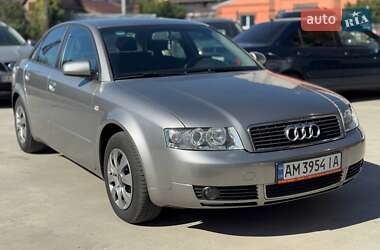 Седан Audi A4 2003 в 
