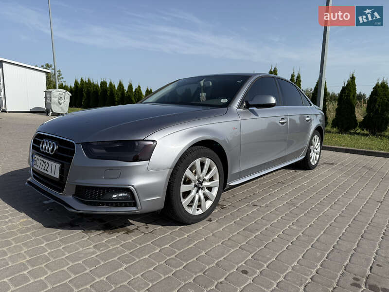 Седан Audi A4 2014 в Городке