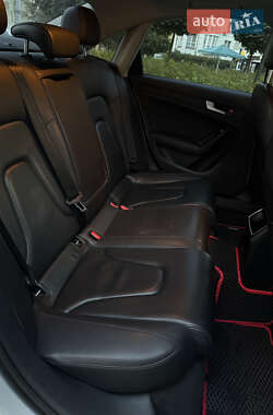 Седан Audi A4 2013 в 