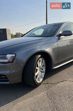 Седан Audi A4 2014 в 