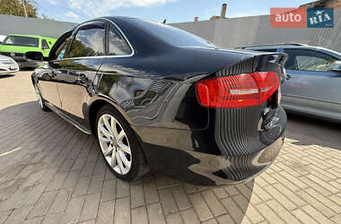 Седан Audi A4 2013 в 