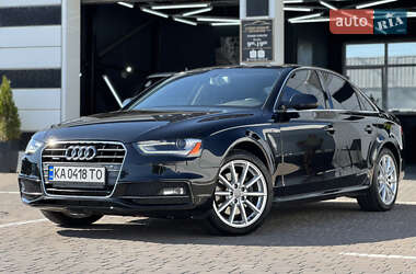 Седан Audi A4 2014 в 