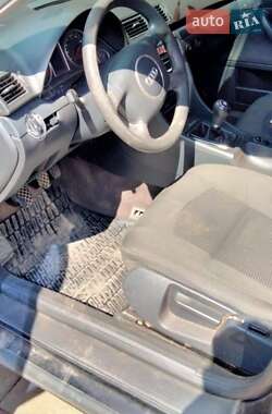 Седан Audi A4 2004 в Харькове