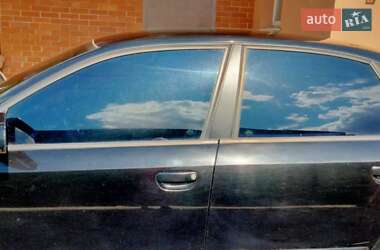 Седан Audi A4 2004 в Харькове