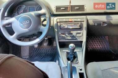 Седан Audi A4 2004 в Харькове