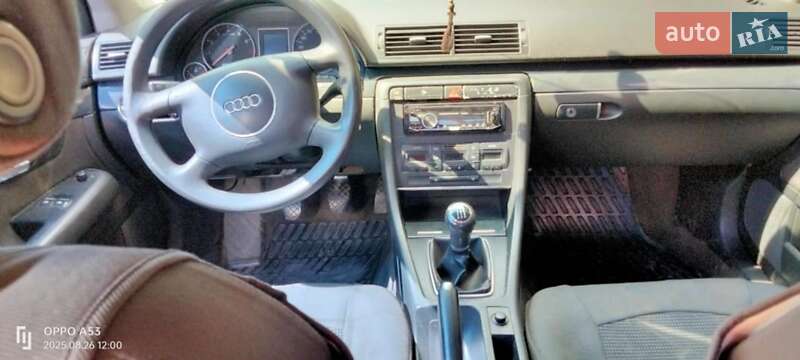 Седан Audi A4 2004 в Харькове