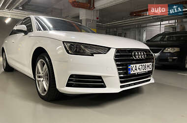 Седан Audi A4 2016 в 