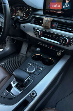 Седан Audi A4 2017 в 