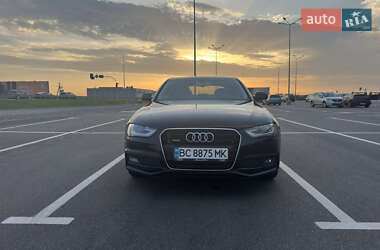 Седан Audi A4 2015 в 