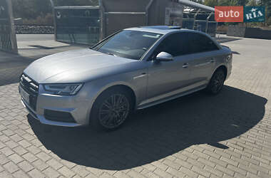 Седан Audi A4 2016 в 