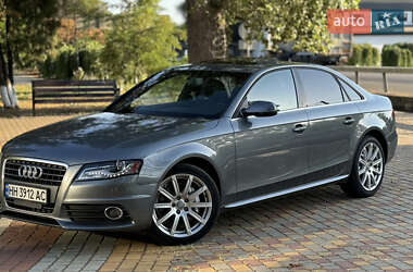 Седан Audi A4 2011 в 