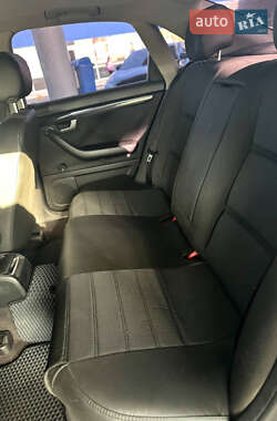 Седан Audi A4 2001 в 