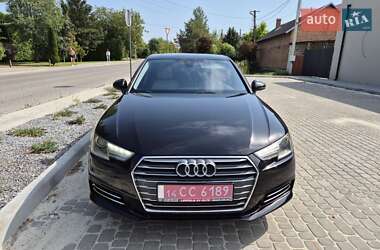 Седан Audi A4 2015 в 