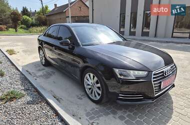 Седан Audi A4 2015 в 