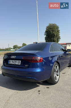 Седан Audi A4 2013 в 