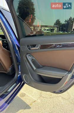 Седан Audi A4 2013 в 