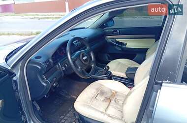 Универсал Audi A4 2000 в 