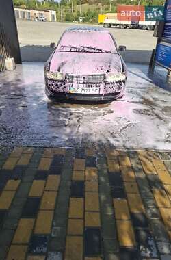 Седан Audi A4 1998 в 