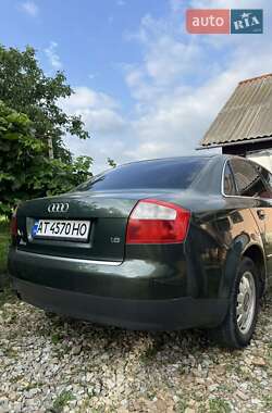 Седан Audi A4 2001 в 