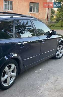 Универсал Audi A4 2002 в 