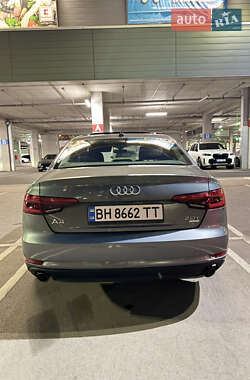 Седан Audi A4 2017 в 