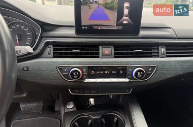 Седан Audi A4 2017 в 