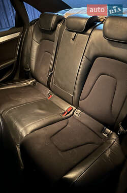 Седан Audi A4 2012 в 