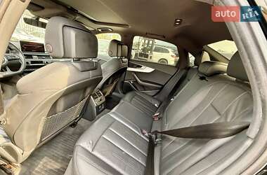 Седан Audi A4 2017 в 
