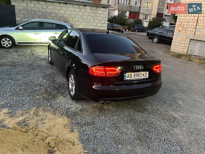 Седан Audi A4 2010 в Козятині