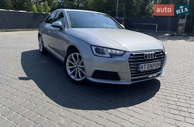Седан Audi A4 2018 в 