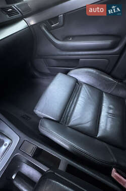Универсал Audi A4 2002 в 