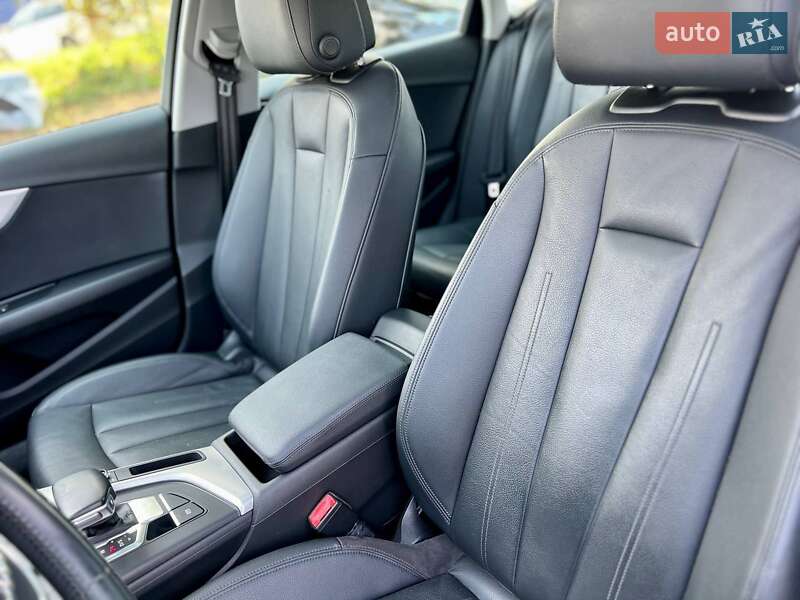 Седан Audi A4 2016 в Києві