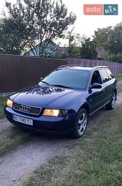 Универсал Audi A4 1998 в Рава-Русской