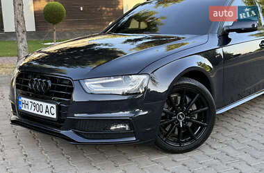 Седан Audi A4 2014 в 