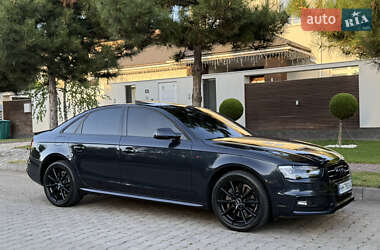 Седан Audi A4 2014 в 